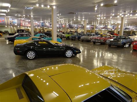 Gateway Classic Cars & Museum has cars to view and cars to purchase, St. Louis, Missouri. http ...