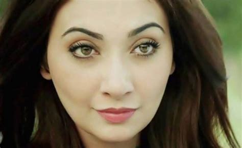 15 Pakistani Actresses With Most Attractive Eyes Stylepk