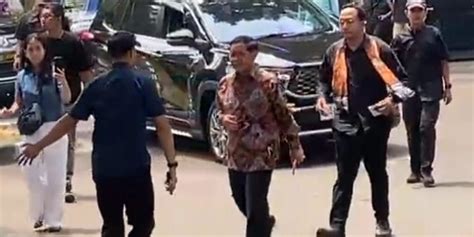 Temui Prabowo Pram Bawa Pesan Megawati