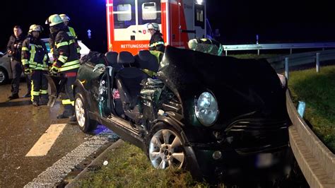 Uhingen Schwerer Unfall Mit Zwei Verletzten