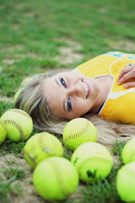 Senior Softball Photography Softballseniorpictures Sportv