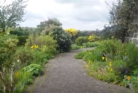 Virtual Tour of a Garden near Cupar, Fife