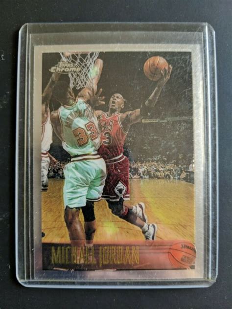 Michael Jordan 1996 97 Topps Chrome Basketball Card 139 Chicago