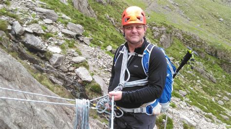 Rock Scrambling rope work techniques in Snowdonia. - Mountaineering Joe | Walking, Rock Climbing ...