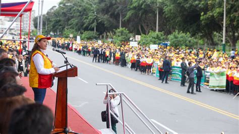 Presidenta Boluarte Gobierno emitirá más de 30 normas para enfrentar