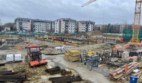 Na Psim Polu Zakrzowie budują trzeci aquapark we Wrocławiu