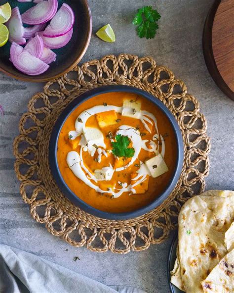 Paneer Makhani And Naan