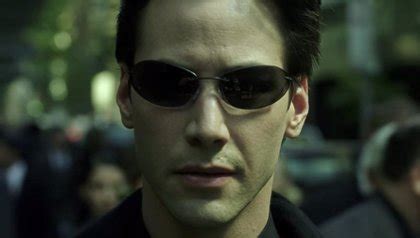 Keanu Reeves donó el 70 de su salario de la primera película Matrix