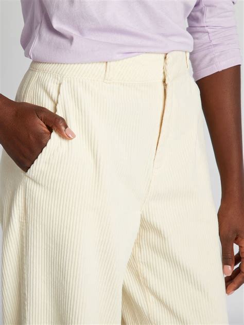 Pantaloni In Velluto Con Taglio Dritto Bianco Kiabi