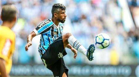 Confira números de Léo Moura nova contratação do Botafogo PB Voz da