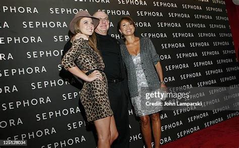 Maran District Photos and Premium High Res Pictures - Getty Images