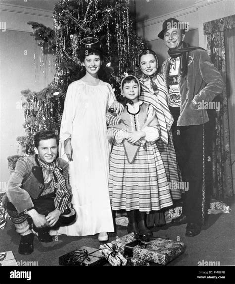 Lauren Chapin, Billy Gray, Robert Young, Elinor Donahue, Jane Wyatt ...