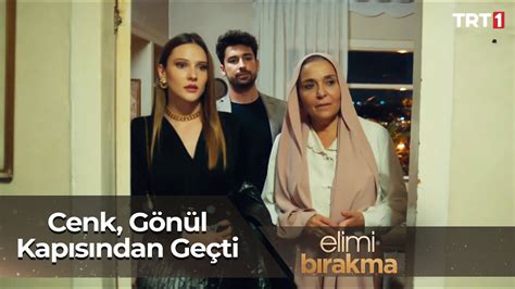 Feride Han M Azra Y Yeme E G T Rmek I In Gelen Cenk I Eve Al Yor