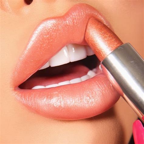 How To Apply Lipstick Perfectly Style O Check My Blog How To Apply Lipstick Lip Colors