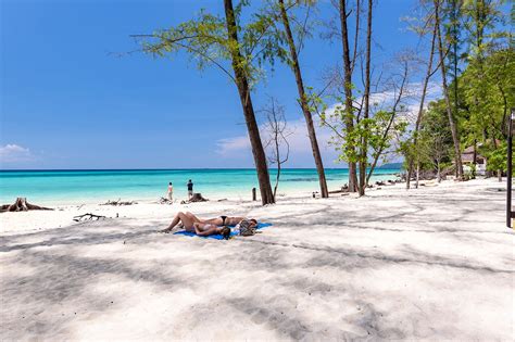 Bamboo Island in Phi Phi Archipelago - Island-Hopping around Phi Phi ...