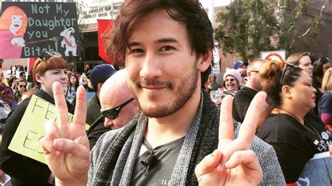 Youtuber Markiplier Raises Over 100 000 For Lgbtq Advocacy Group In 1