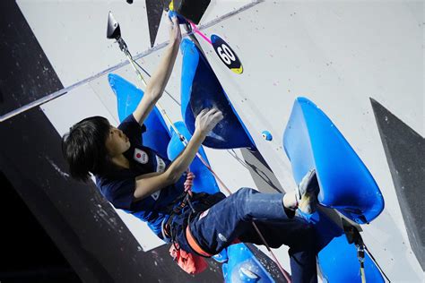 【クライミング】森秋彩、複合銅メダルでパリ五輪代表決定 東京五輪内定取り消しの悔しさ晴らす スポーツ写真ニュース 日刊スポーツ