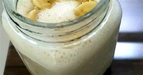 Resep Minute Banana Yakult Milkshake Oleh Skitchen Cookpad