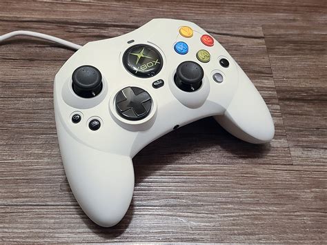 Hyperkin DuchesS Updated Duke Xbox Controller Shown With Hall Effect