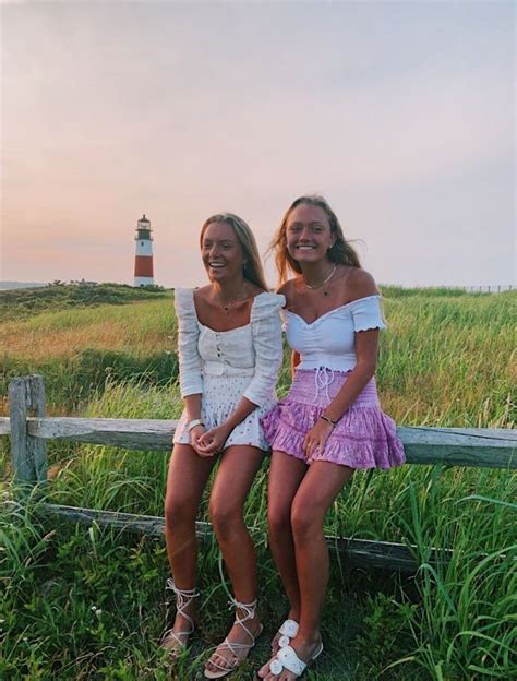 Cameister Pureluxuriess Friend Photoshoot Preppy Girl Summer Outfits