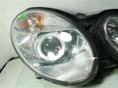 Mercedes E W Lampa Prawy Prz D Reflektor Xenon