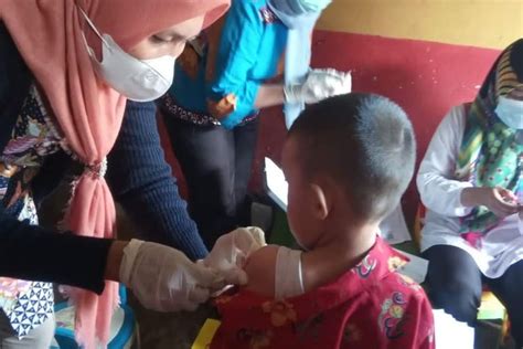 Foto Upaya Bersama Mencegah Anak Tertular Tb