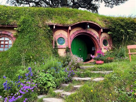 Hobbiton W Nowej Zelandii Bilety Zwiedzanie Hobbici Travelers