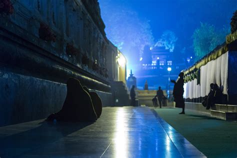 Mahabodhi temple at Night time :: Behance