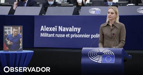 Prémio Sakharov Filha de Navalny pede mais ação pela libertação dos