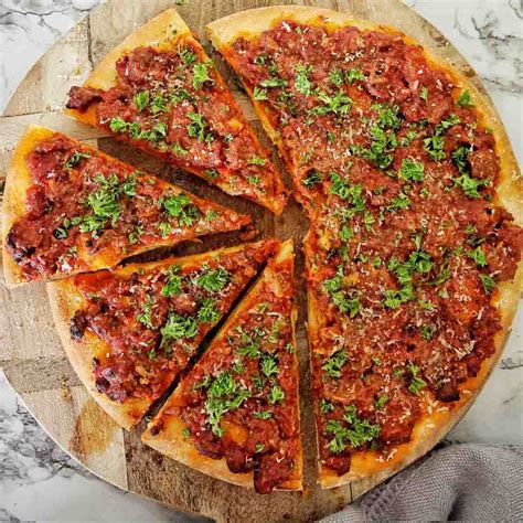 Bolognese Pizza Sweet Caramel Sunday