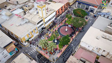 Izamiento y Sesión Solemne por el 199 Aniversario del Distrito de