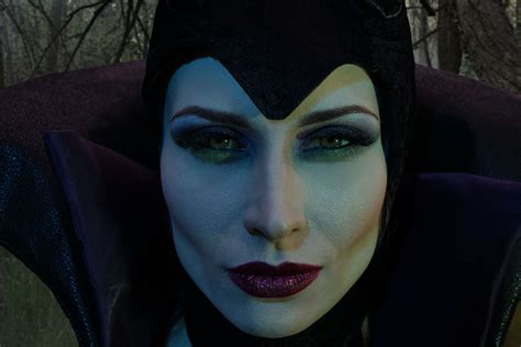 Behind the Scenes of an Incredible ‘Maleficent’ Themed Photo Shoot ...