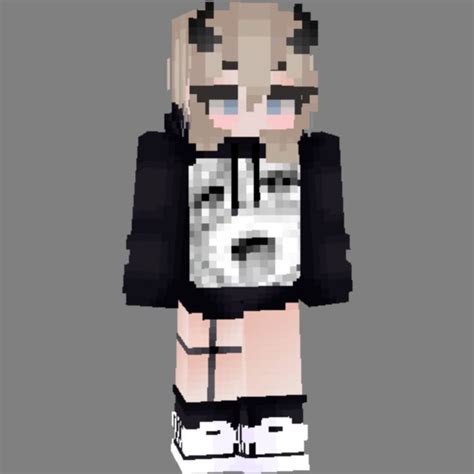 Black And White Clothes Minecraft Skin