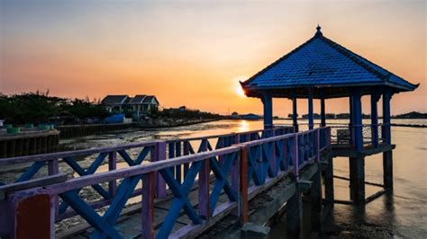 Rekomendasi Wisata Alam Hidden Gems Di Rembang Ada Pulau Cantik Bak