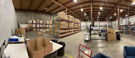 Small Warehouse Space For Rent With Flexible Terms Readyspaces