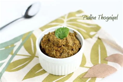 pudina-thogayal - Jeyashri's Kitchen