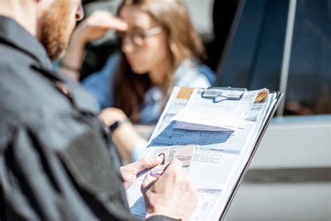 how to know if you'll be deported over traffic violation