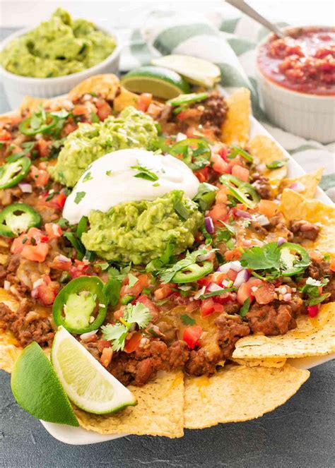 Easy Nachos Recipe