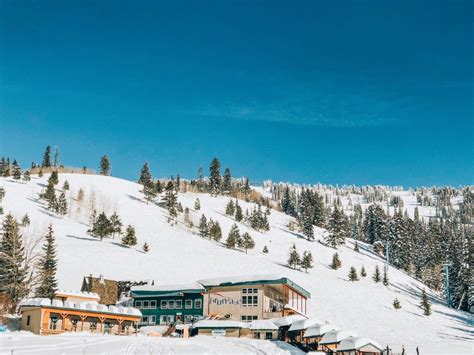 10 Best Ski Resorts In Idaho - The Traveling Spud