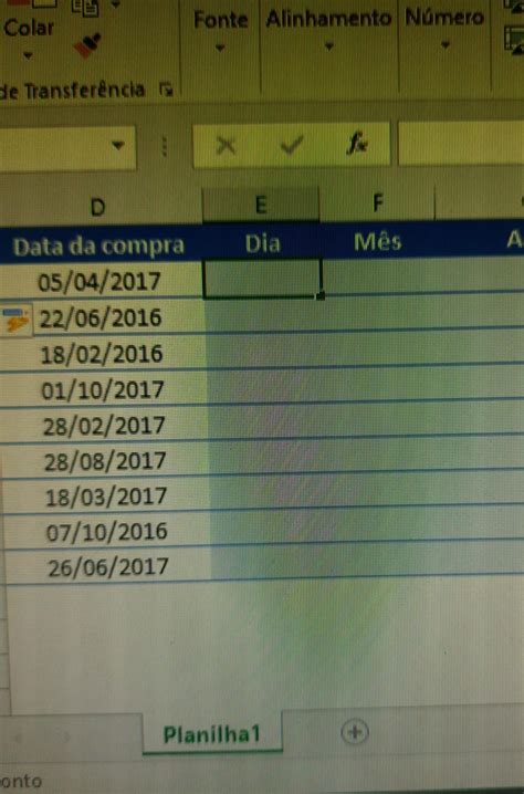 nas colunas dia mês e ano extraia as respectivas informações de acordo