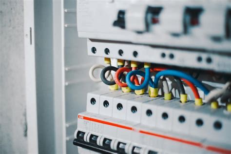 Виды электромонтажа в интерьере (44 фото) - красивые картинки и HD фото