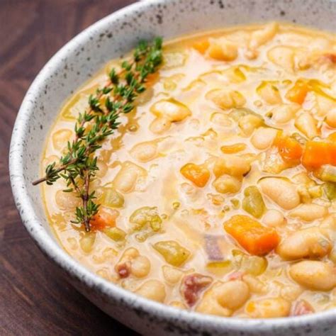 Tuscan White Bean Soup Sip And Feast