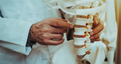 Top Tips On Choosing The Best Chiropractor