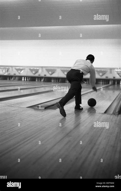 Ten pin bowling, Sheffield, South Yorkshire, 1964. Artist: Michael ...