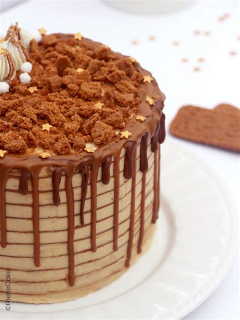 Layer cake chocolat ganache chocolat blanc spéculoos et buttercream