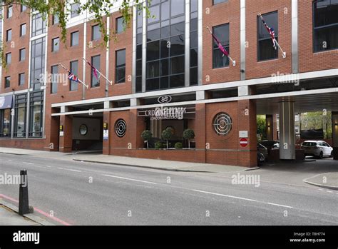 Crowne plaza london kings cross hi-res stock photography and images - Alamy