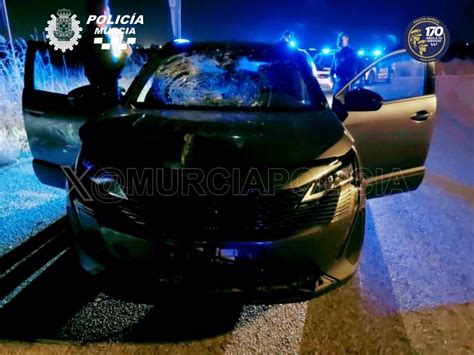 Arrestado En Murcia Tras Chocar El Coche Que Conduc A Con Un Sem Foro Y