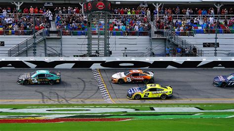 How to watch the 2023 NASCAR Cup Series races online - How to Watch and ...