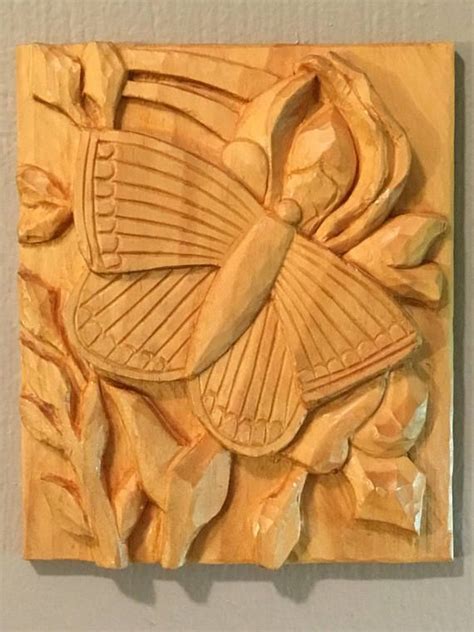 Butterfly Wood Carving Etsy In 2020 Wood Carving Carving Hand Carved Furniture