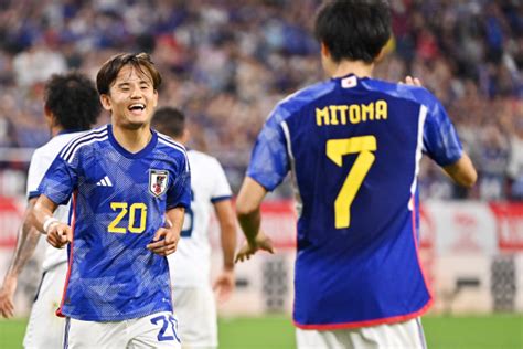 サッカー日本代表が抱えるジレンマ。三笘薫や久保建英の活躍に複雑な思い「幸運を祈ると言ったら嘘になる」【英国人の視点】